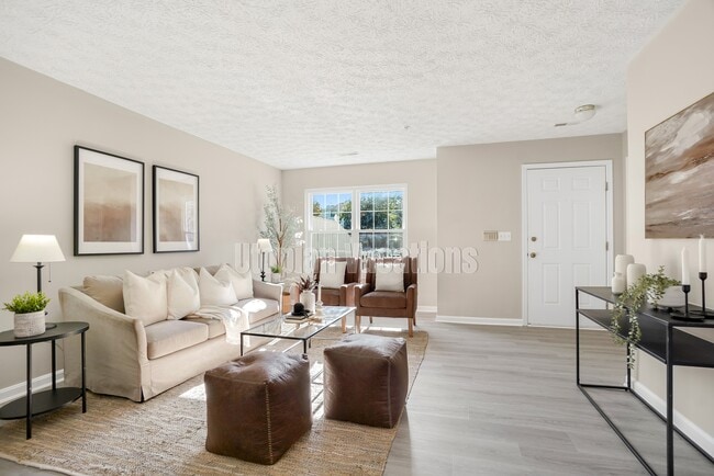 Photo - 10 Ironstone Ct