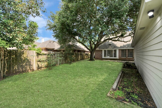 Photo - 7130 Glenwood Dr