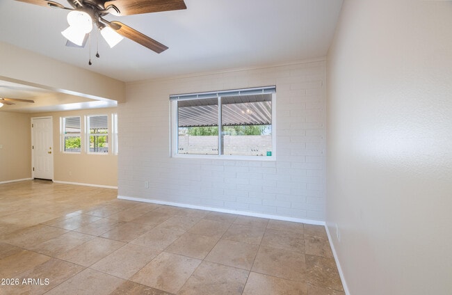 Photo - 11208 N 105th Ave
