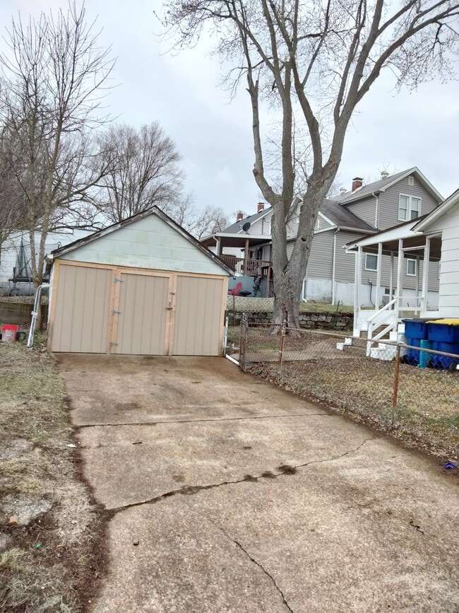 402 Henry St Rental House Rental in Festus, MO