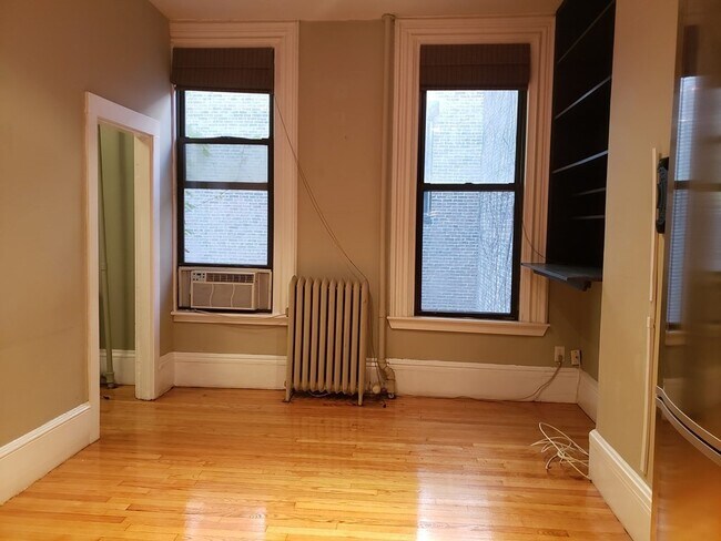 Photo - 145 Arlington St Unit 2##