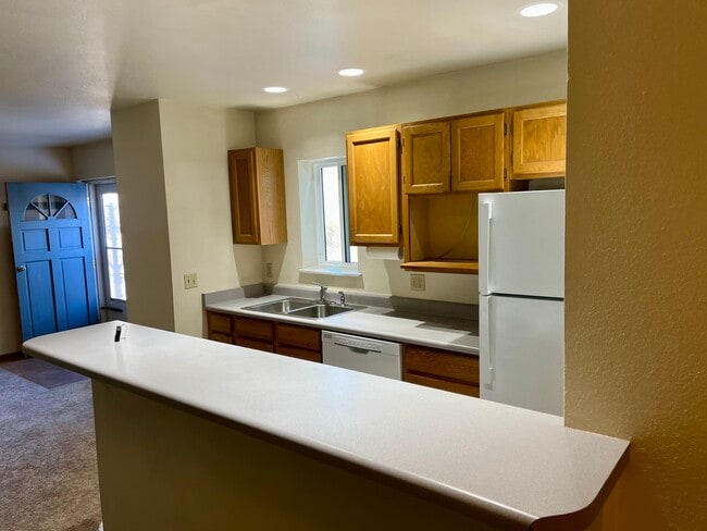 2333 N Glenisle Ave Unit A