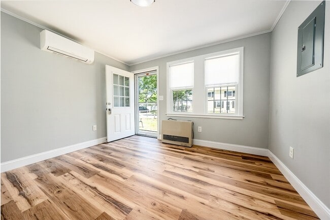 Photo - 151 Seaview Ave Unidad A