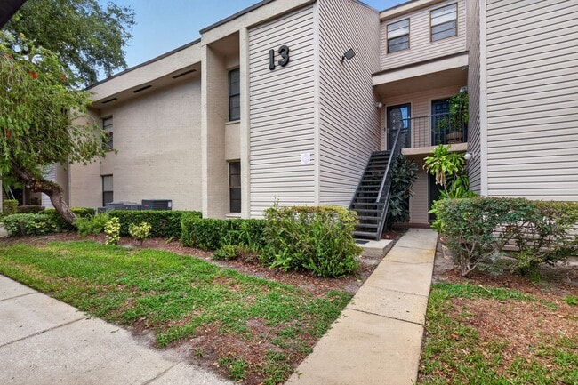 Photo - Cozy 3 Bedroom Available in Tampa!