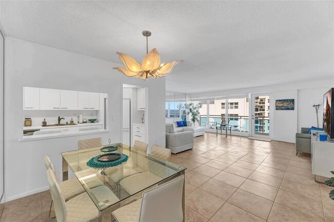 Photo - 3430 Galt Ocean Dr Unidad 1602