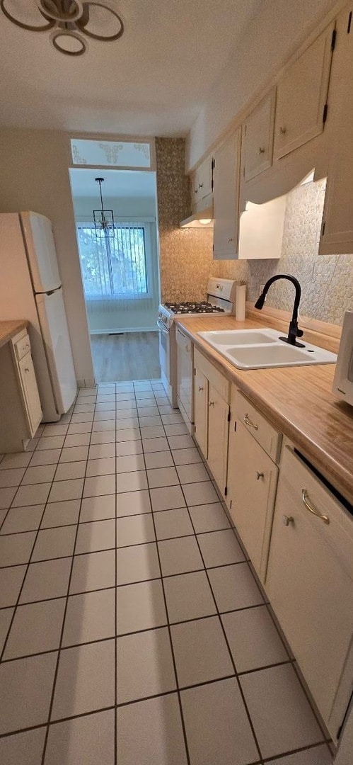 Photo - 2700 Mitchell Dr Unit 5