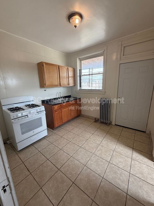 Photo - 1452 E Marquette Rd Unit 3