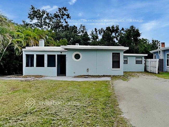 Building Photo - 807 35th St W Rental