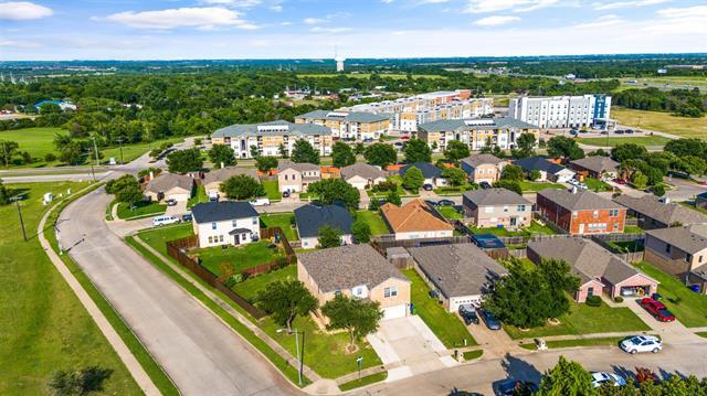 Photo - 4600 Leslie Ln