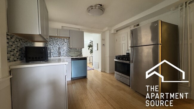 Photo - 2642 W Hirsch St Unit 1