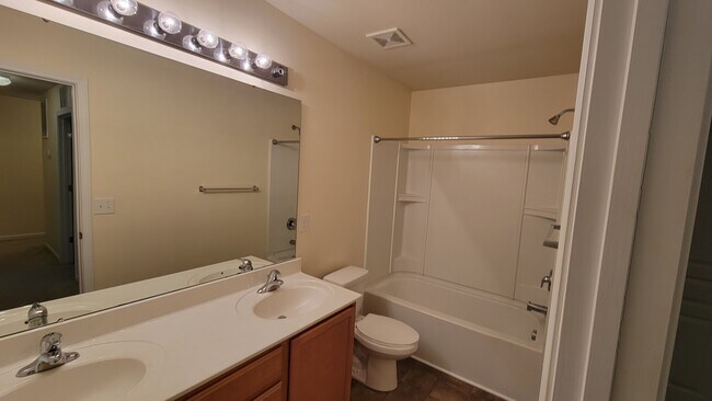 Photo - 6824 Creft Circle Unit Spacious 4BR Lake Park Townhome with Garage