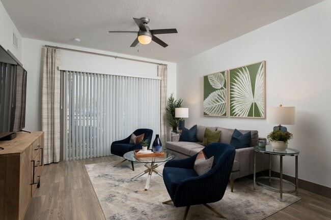 Photo - Canterbury Circle