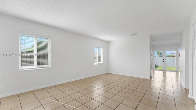 Photo - 4208 SW 136th Pl