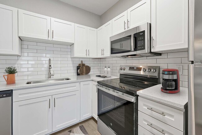 Photo - ARIUM Crowntree Lakes