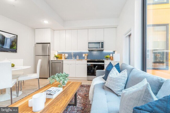 Photo - 1131-39 N Front St Apartment Unit 509