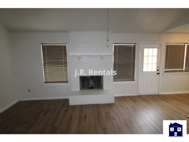 Photo - 4503 Mountain View Dr