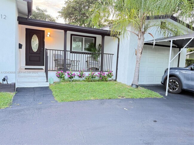 Photo - 1912 N 42nd Ave