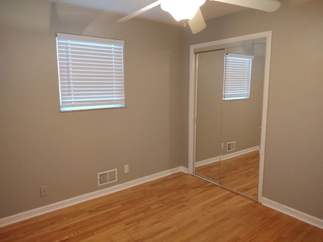 Photo - 11268 Fowler Dr