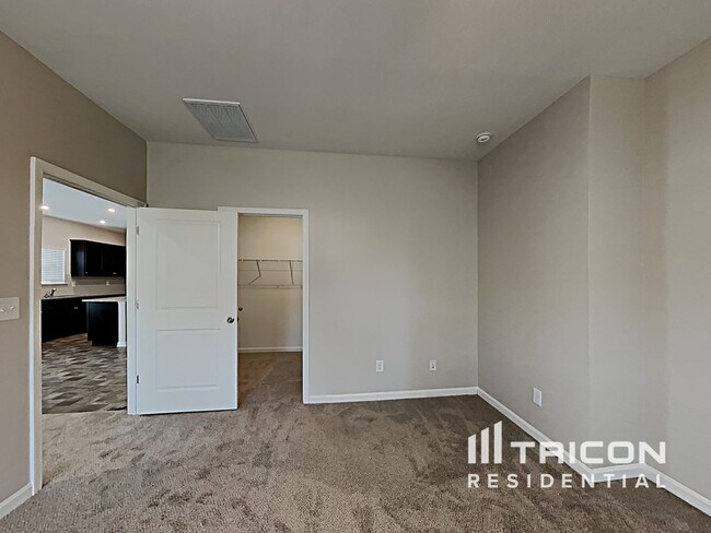 Photo - 346 Crandon Rd