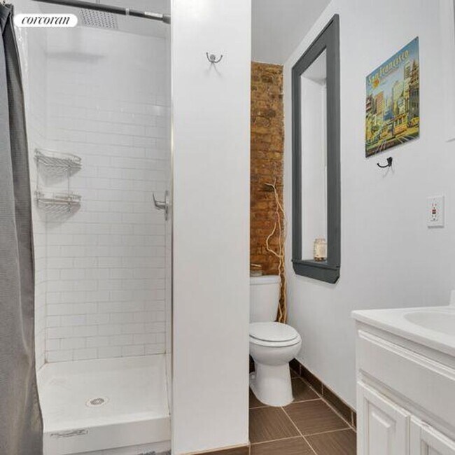 Photo - 111 MacDougal St