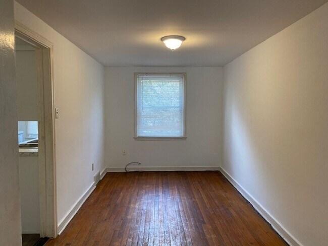 Photo - 2302 Kensington St