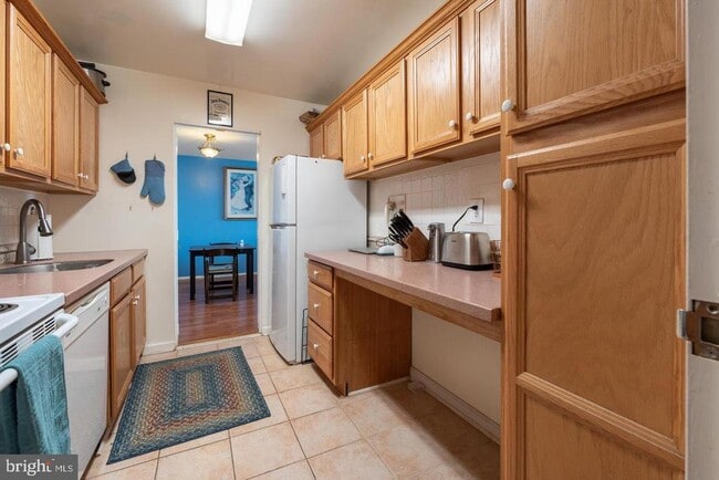 Photo - 9701 Fields Rd Unidad 1604