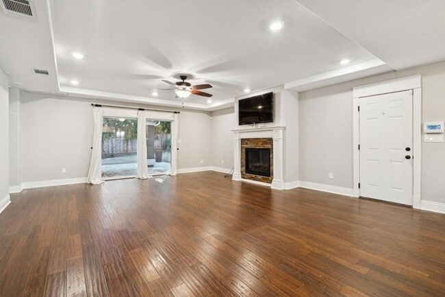Photo - 2081 Buttner Rd