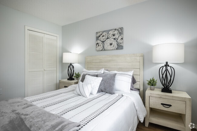 Bedroom/Closet
