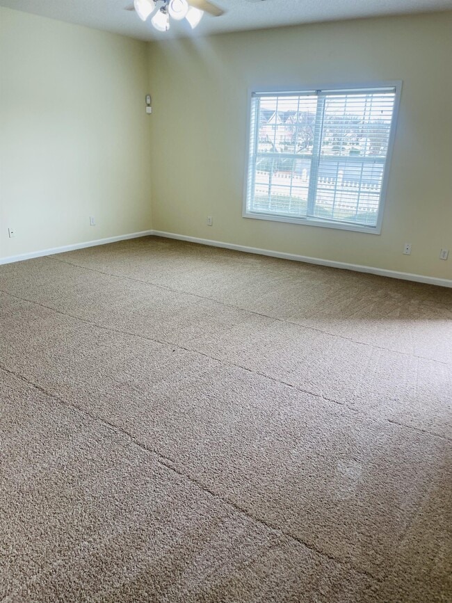 Photo - 7635 Commerce Ct