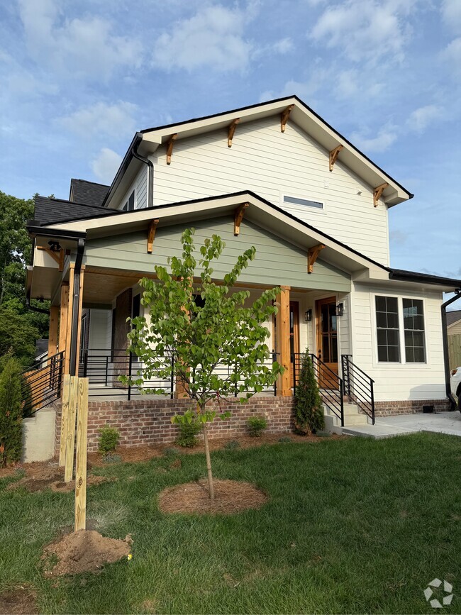 Building Photo - 201 Oriel Ave Rental