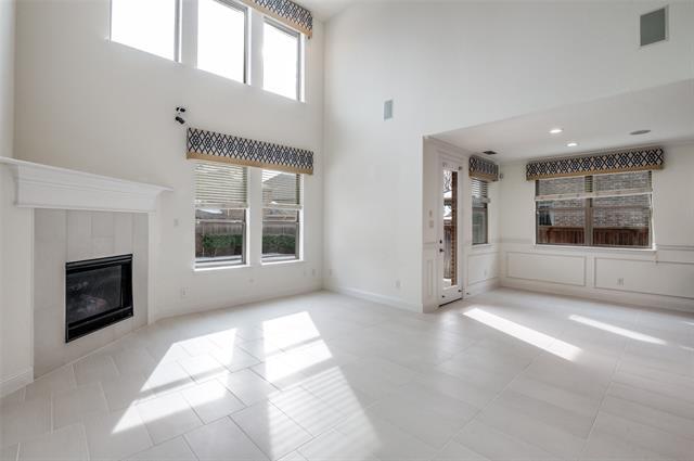 Photo - 1221 Dakota St