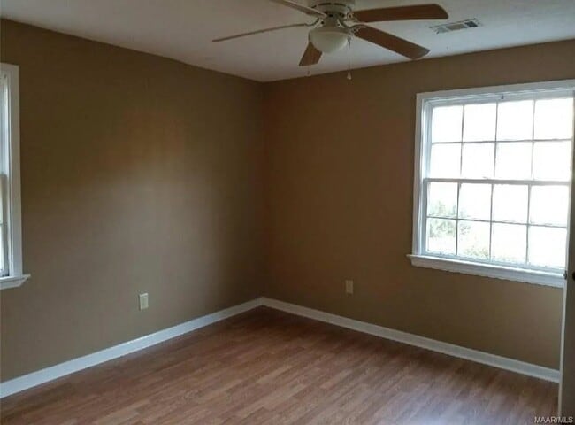 Photo - 3338 S Hull St