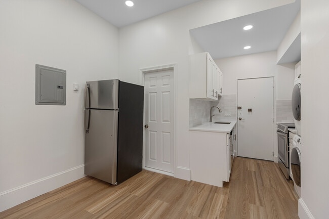 Photo - 94 Saint Botolph St Unit #98 - 6