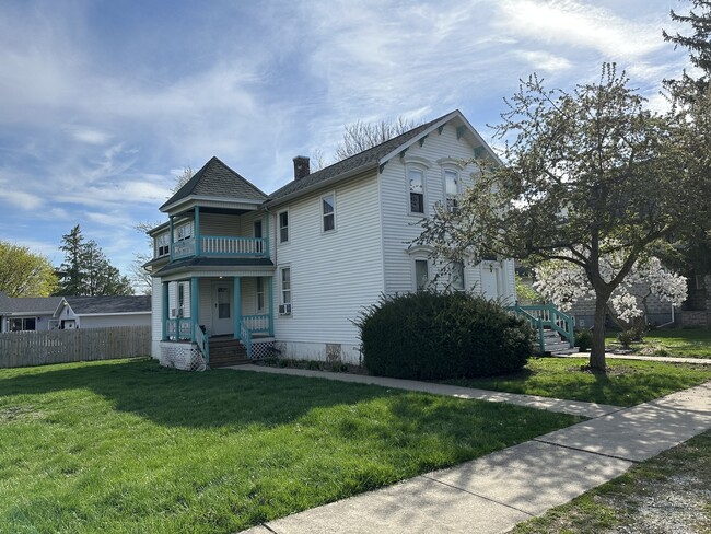 Photo - 304 W Crawford St Rental