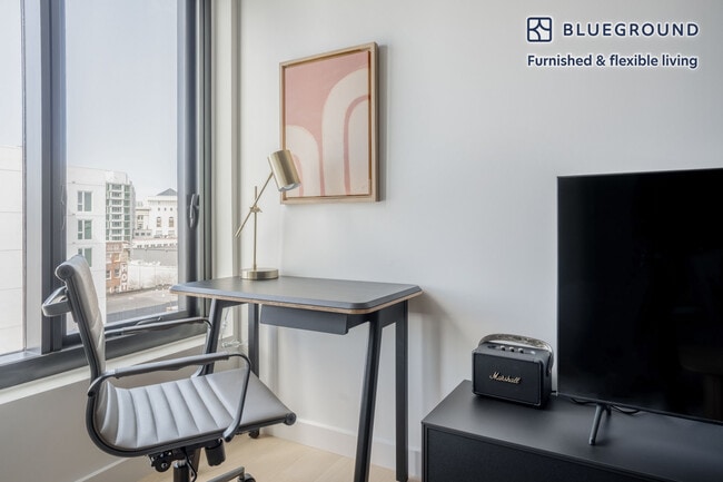 Photo - 30 Otis St Unidad FL9-ID1373