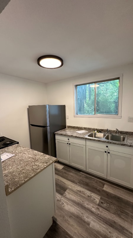 Photo - 442 Westchase St