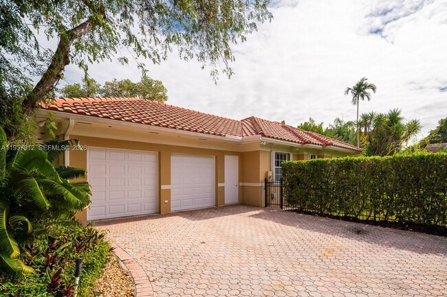 Photo - 5770 SW 128th St