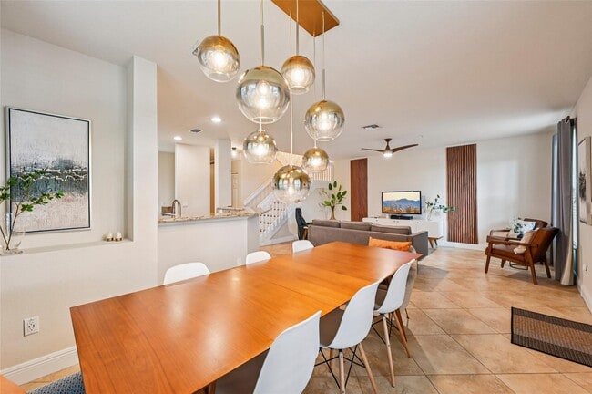 Photo - 4714 Monarch Way