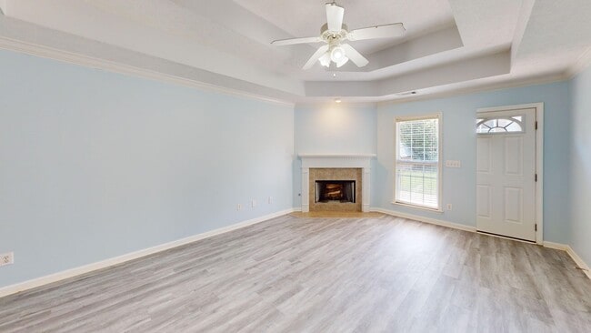 Photo - 1920 Regent Rd