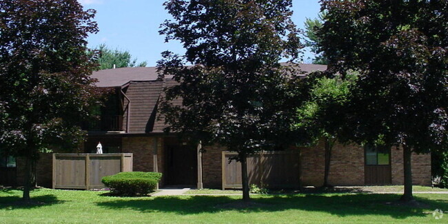 Building Photo - 470 Fowler St Unit A Rental