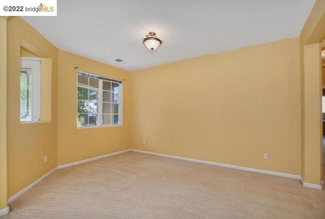 Photo - 5127 Plumwood Way