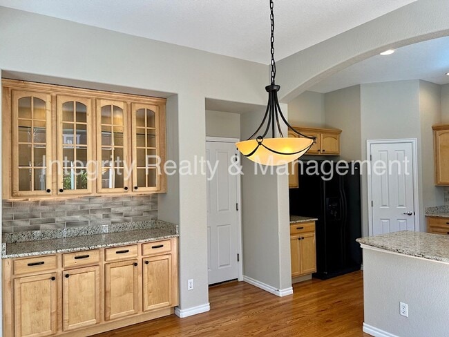 Photo - 10876 Heatherton St