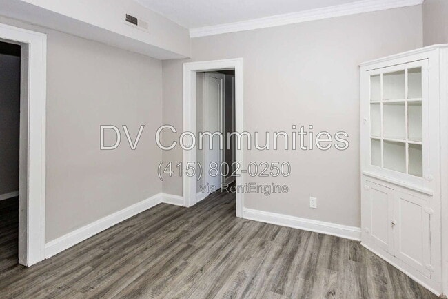 2988 S Moreland Blvd Unidad 8