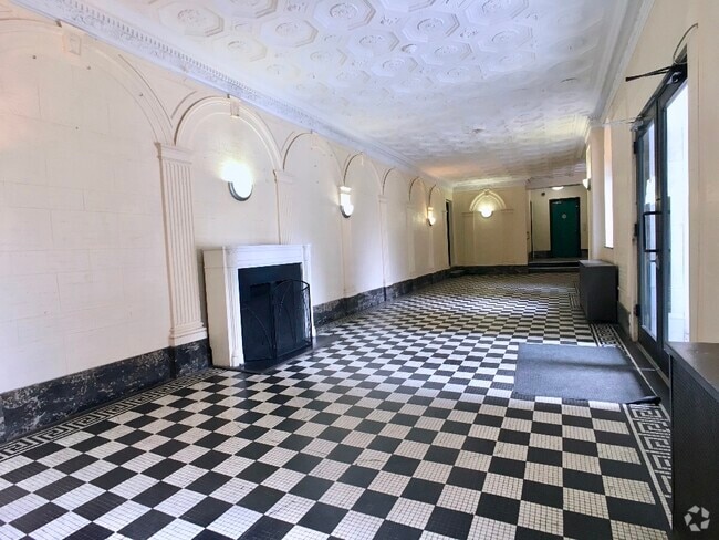 Building Photo - 282 Cabrini Blvd Rental