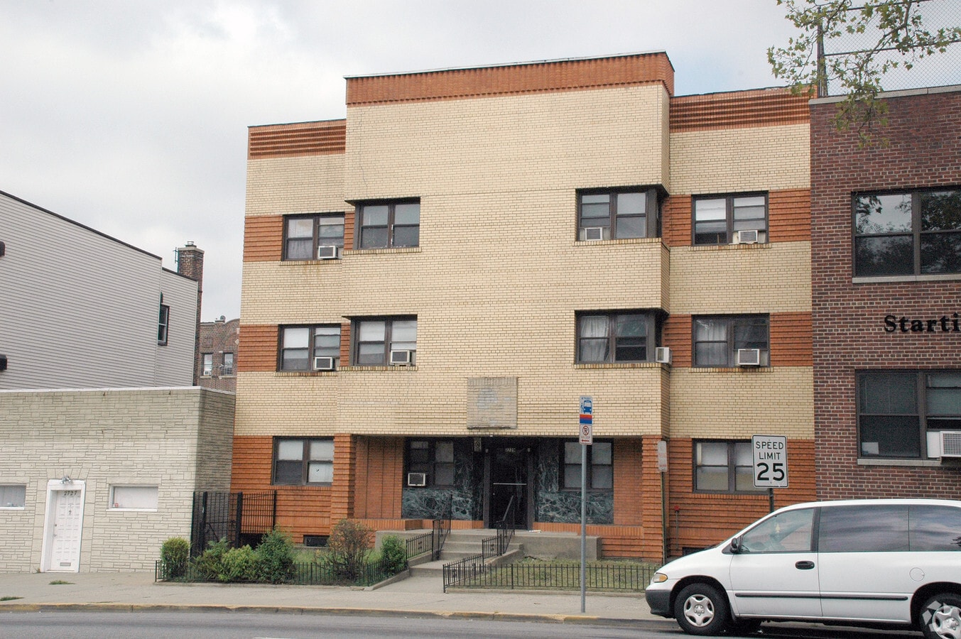 2729 John F Kennedy Blvd.. - 2729 John F Kennedy Blvd