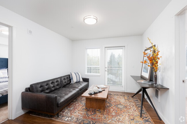 2BD, 1BA - 715-764SF - Heights by Vintage