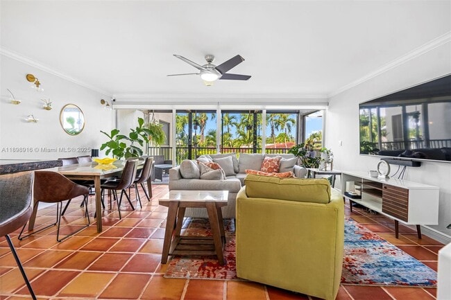 Photo - 1100 SE 5th Ct Unidad 2