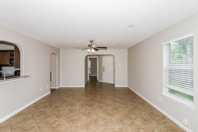 15034 Ralston Rd