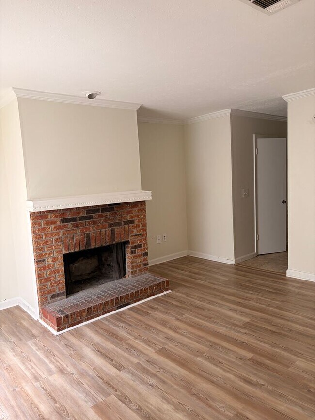 Photo - 905 Whitworth St Unidad 905 Whitworth St  A