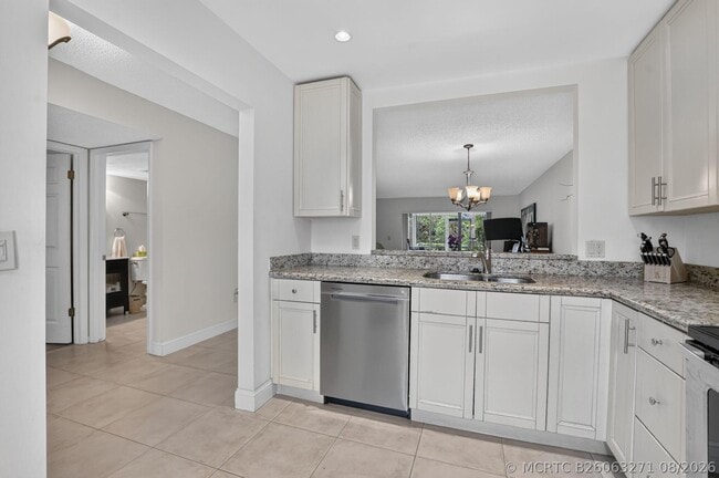 Photo - 21211 Lago Cir Unit C